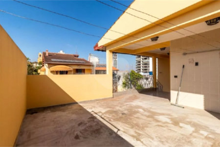 Sobrado à venda com 5 quartos, sendo 4 suítes, em Vila Galvão, Guarulhos, SP