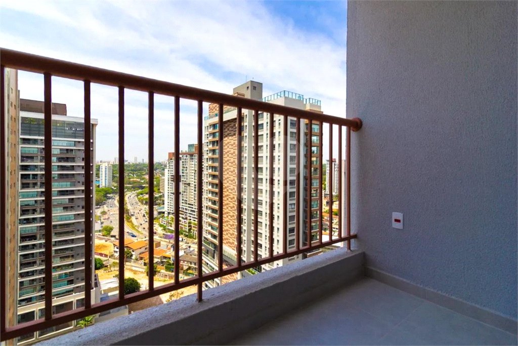 Apartamento à venda com 1 suíte em Jardim das Acácias, São Paulo, SP