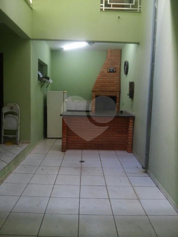 Casa à venda com 4 quartos, sendo 1 suíte, em Wanel Ville, Sorocaba, SP