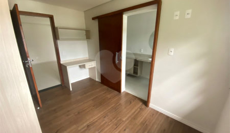Casa à venda com 4 suítes em Vila Suissa, Mogi das Cruzes, SP