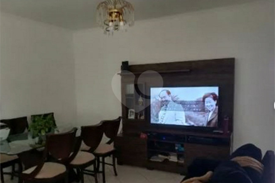 Casa à venda com 3 quartos, sendo 1 suíte, no condomínio São Marcos, São Paulo - SP