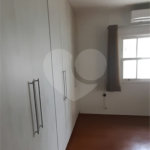 Casa à venda com 5 quartos, sendo 1 suíte, no Centro, Bom Jesus dos Perdões, SP