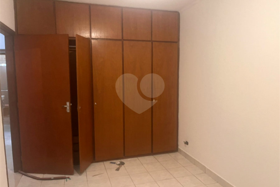 Sobrado à venda ou para alugar com 3 quartos, sendo 1 suíte, em Tremembé, São Paulo, SP