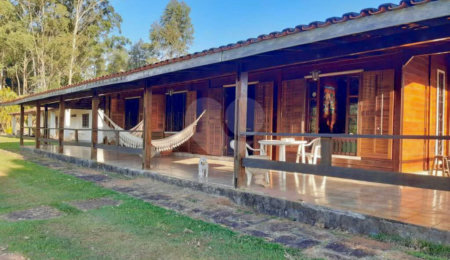 Sítio à venda com 4 quartos, sendo 2 suítes,  em Jardim Paiol, Campo Limpo Paulista, SP