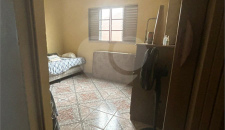Casa à venda com 2 quartos em Parque Esmeralda, Sorocaba, SP