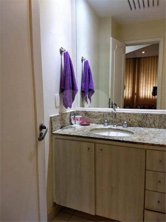 Apartamento à venda com 2 quartos, sendo 1 suíte, em Copacabana, Rio de Janeiro, RJ