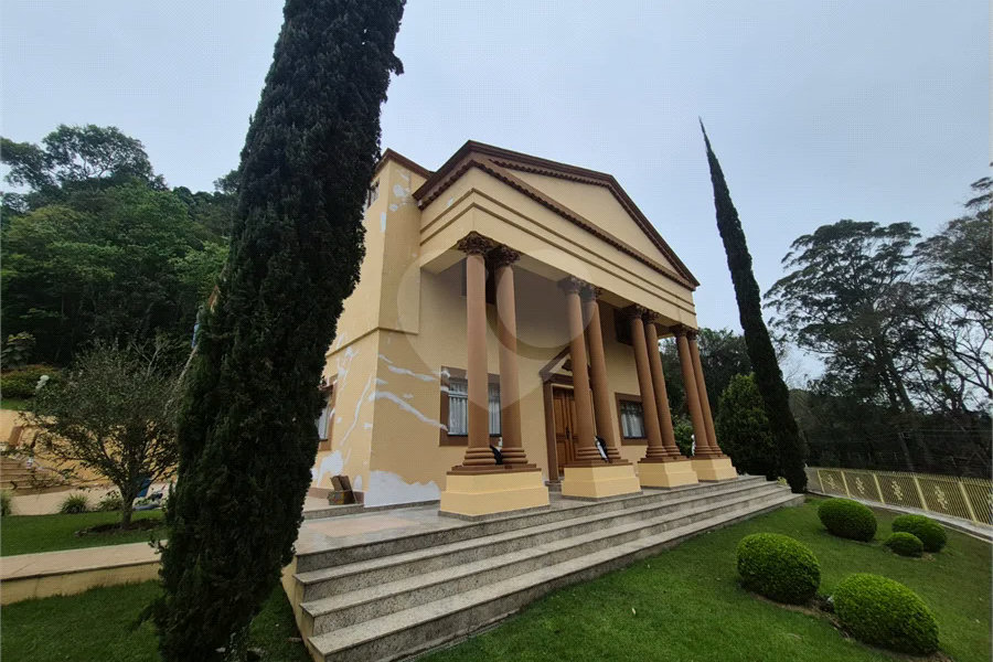 Casa à venda com 4 suítes no condomínio Sausalito, Mairiporã - SP