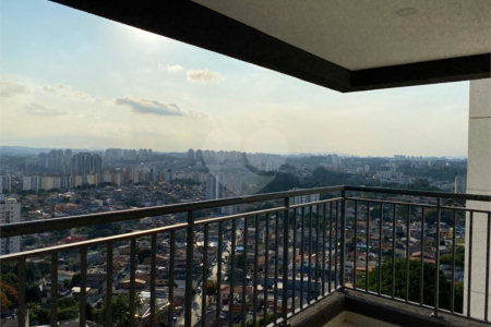 Apartamento à venda com 3 suítes em Jardim Caboré, São Paulo, SP