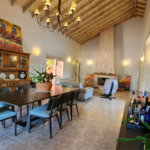 Casa à venda com 4 quartos, sendo 2 suítes, no condomínio Residencial Jardim Primavera, Louveira - SP