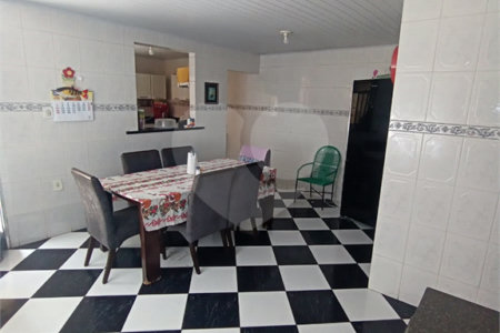 Casa à venda com 4 quartos, sendo 1 suíte, em Campo Grande, Rio de Janeiro, RJ