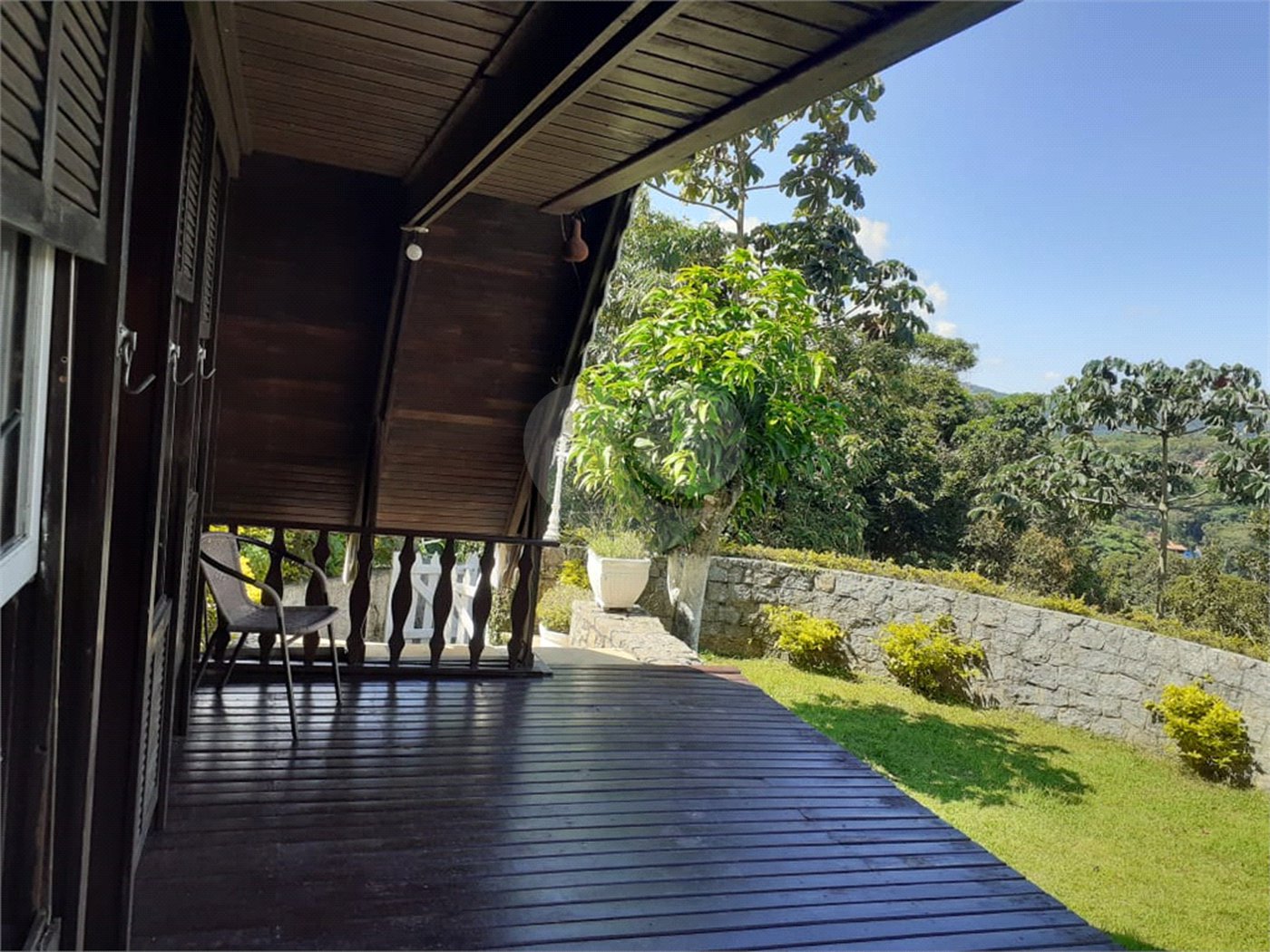 Sobrado à venda com 3 quartos, sendo 1 suíte, em Samambaia, Mairiporã, SP