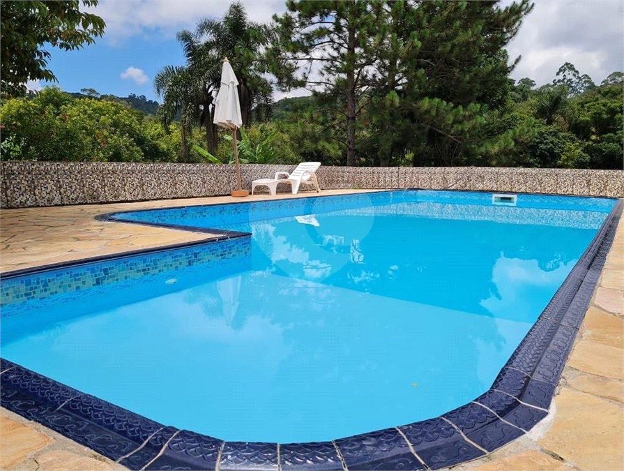 Chácara à venda com 3 quartos, sendo 1 suíte,  em Loteamento Jardim Nova Ibiúna, Ibiúna, SP
