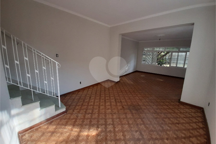 Sobrado à venda com 3 quartos em Água Fria, São Paulo, SP
