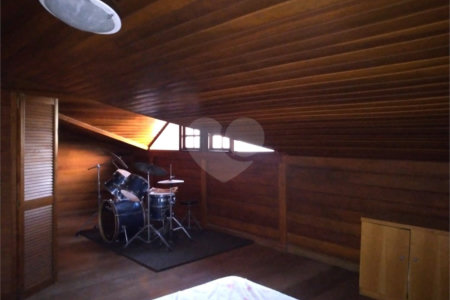 Chácara à venda com 4 quartos, sendo 2 suítes, em Loteamento Village de Atibaia, Atibaia, SP