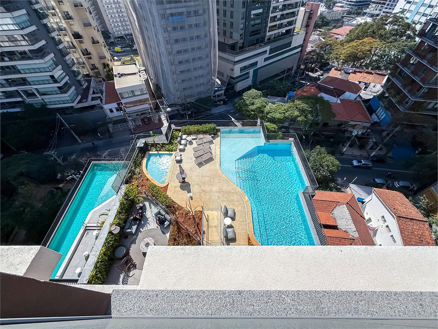 Apartamento à venda com 3 suítes em Sumarezinho, São Paulo, SP