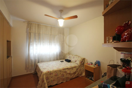 Apartamento à venda com 3 quartos, sendo 1 suíte,  em Alto da Lapa, São Paulo, SP