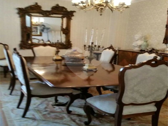 Apartamento à venda com 4 quartos, sendo 3 suítes,  em Jardim Paulista, São Paulo, SP