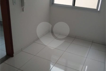 Apartamento à venda com 3 quartos, sendo 1 suíte, em Baeta Neves, São Bernardo do Campo, SP