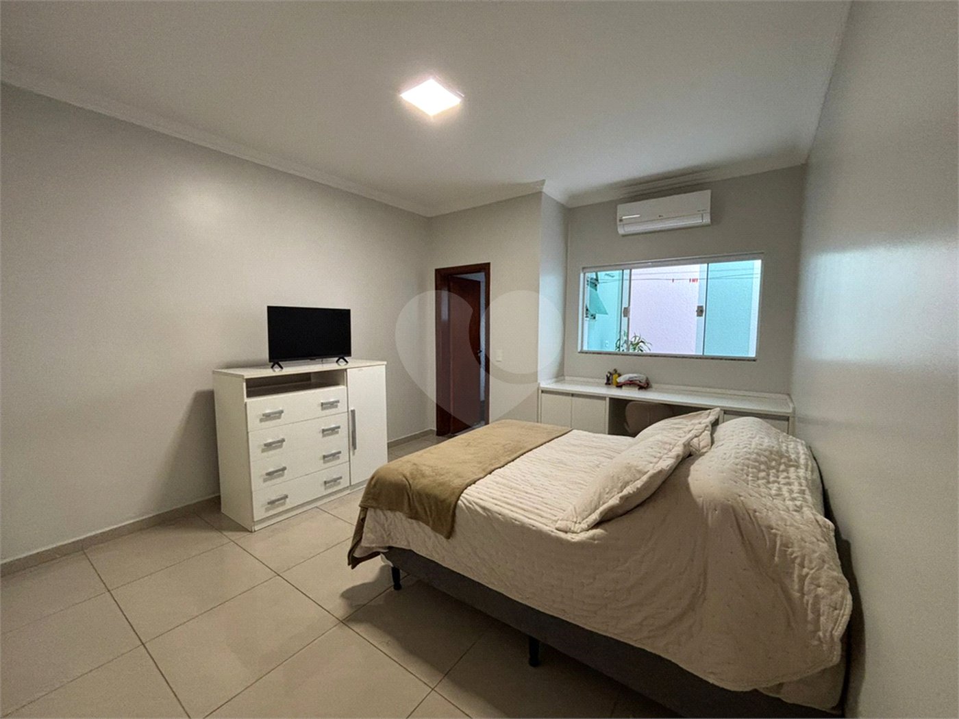 Casa à venda com 2 quartos, sendo 1 suíte, em Jardim Belo Horizonte, Indaiatuba, SP