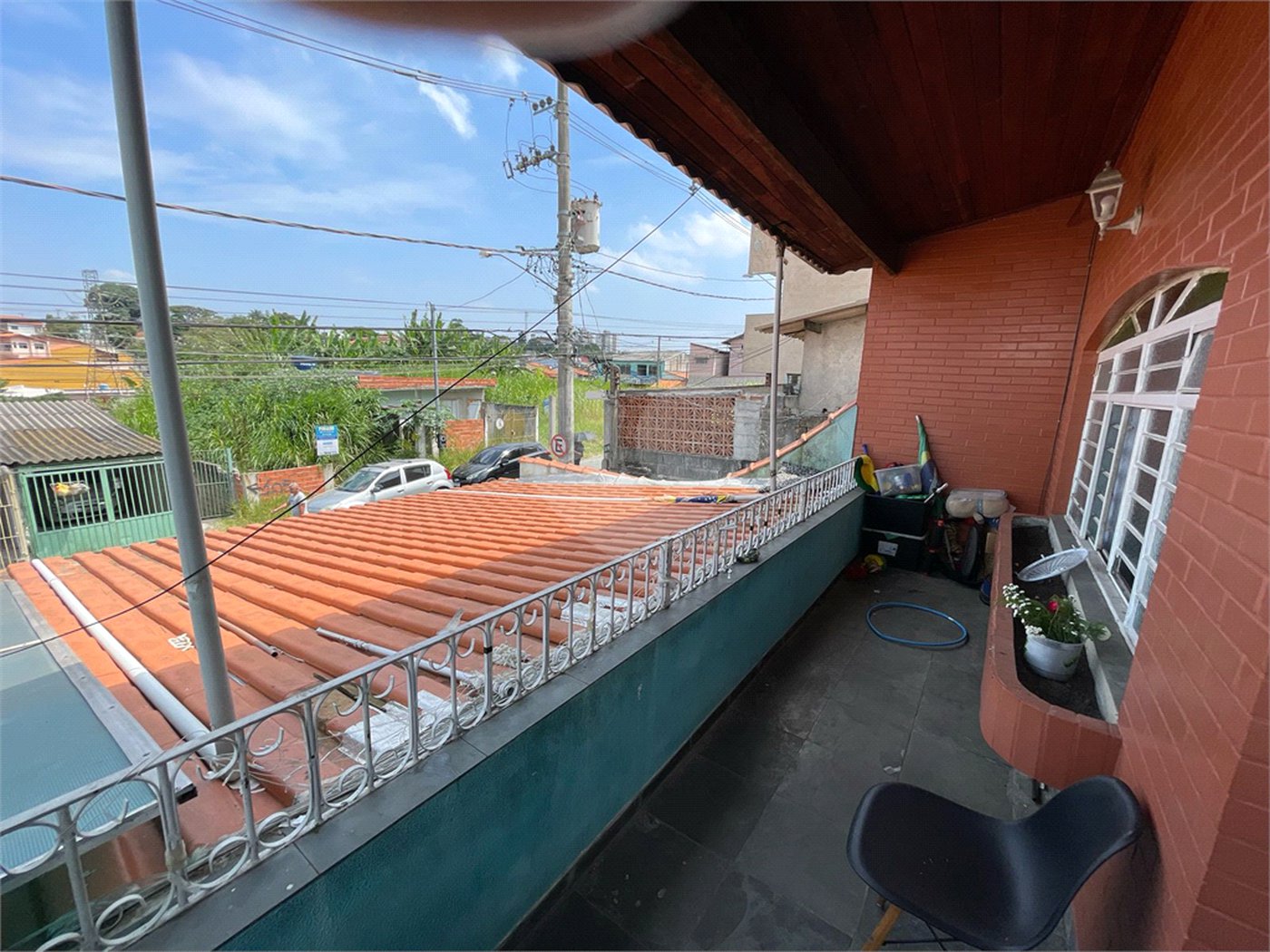 Casa à venda com 3 quartos, sendo 1 suíte, em Vila Júlia, Poá, SP