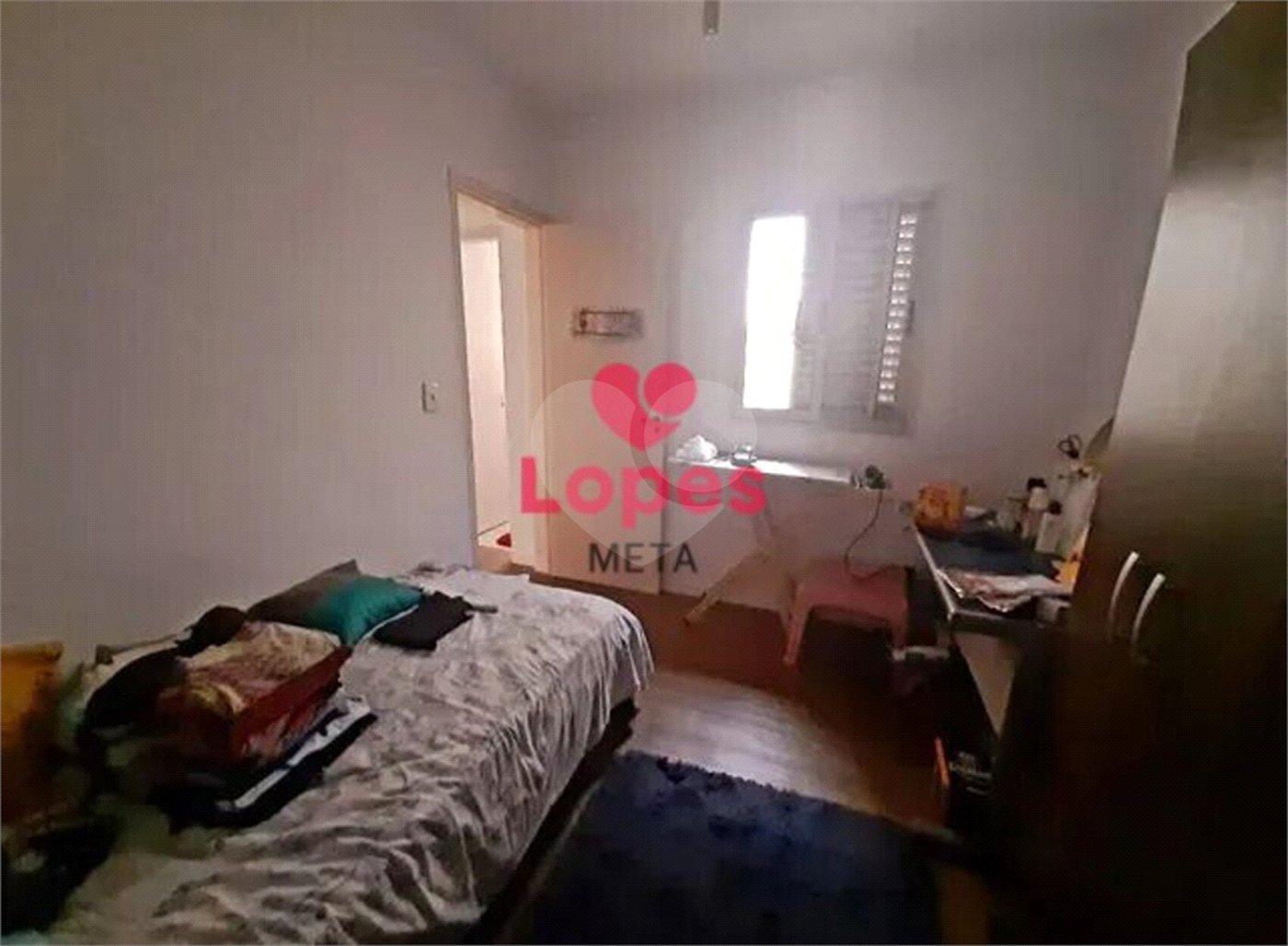 Apartamento à venda com 3 quartos, sendo 1 suíte,  em Jardim dos Estados, Taubaté, SP