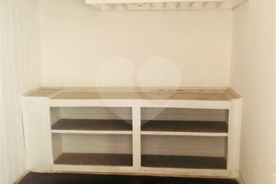 Sobrado à venda com 4 quartos, sendo 3 suítes, em Vila Rosália, Guarulhos, SP