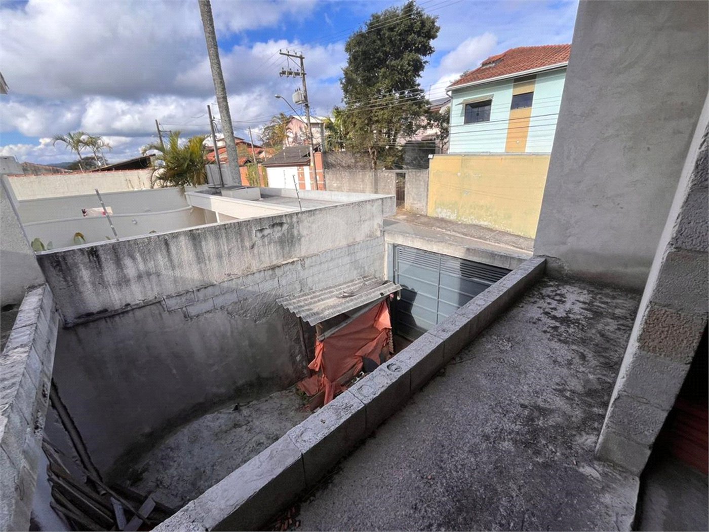 Casa à venda com 3 quartos, sendo 2 suítes, em Vila Suissa, Mogi das Cruzes, SP