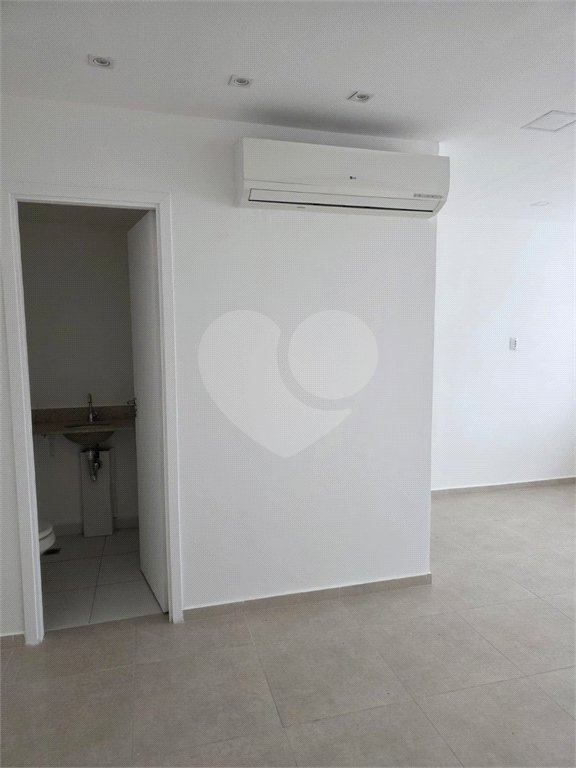 Sala à venda em Jardim Armênia, Mogi das Cruzes, SP