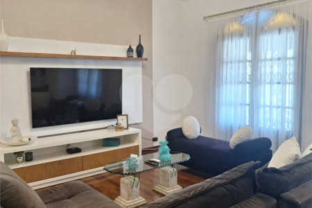 Casa Térrea à venda com 3 quartos, sendo 1 suíte, em Jardim Franca, São Paulo, SP