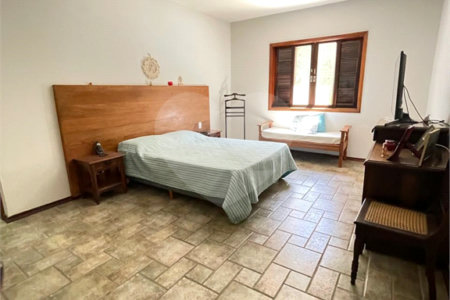 Casa à venda com 4 quartos, sendo 3 suítes, em Cidade Satélite, Atibaia, SP