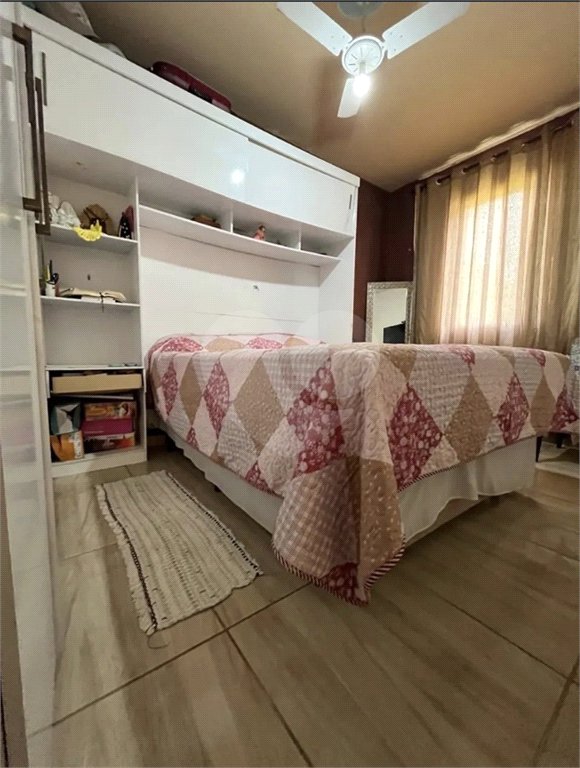 Apartamento à venda com 2 quartos em Jardim Arco-íris, Cotia, SP