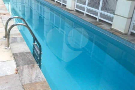 Casa à venda com 3 quartos, sendo 1 suíte, no condomínio Villas de São Francisco, São Paulo - SP