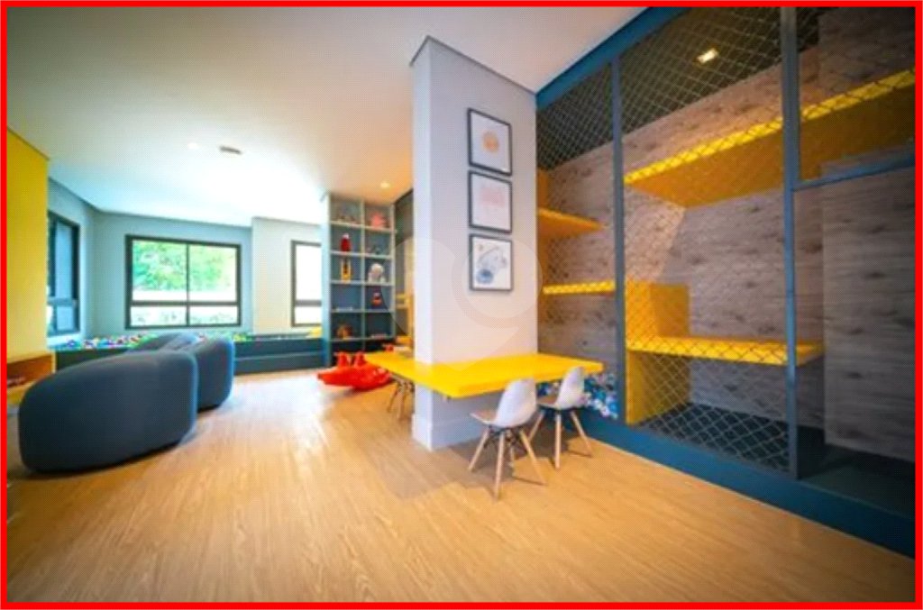 Apartamento à venda com 3 quartos, sendo 1 suíte,  em Vila Andrade, São Paulo, SP