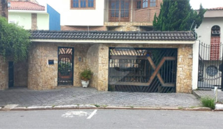Sobrado à venda com 5 quartos, sendo 4 suítes,  em Tremembé, São Paulo, SP