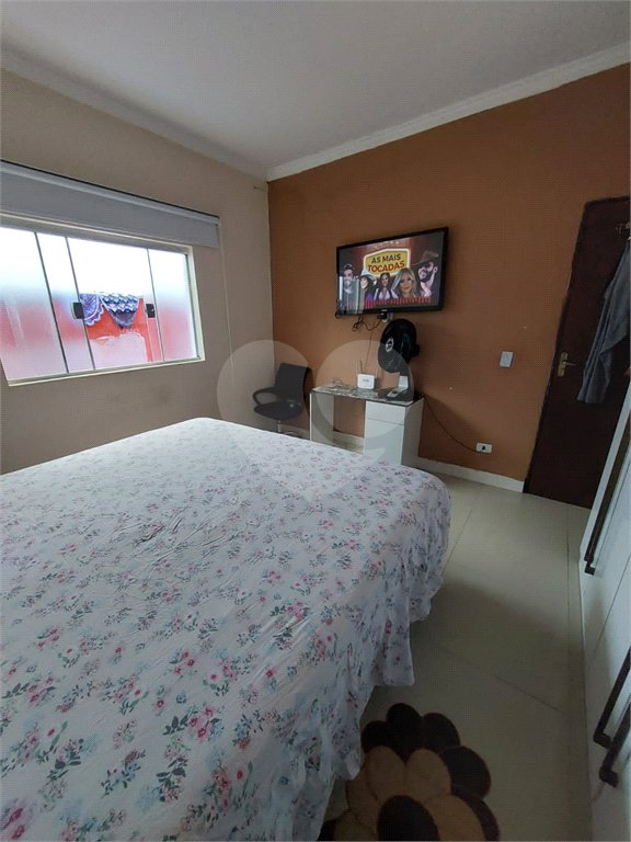 Casa Térrea à venda com 2 quartos em Jardim São Lourenzo, Sorocaba, SP