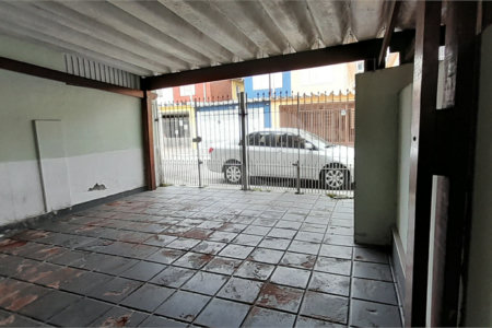 Casa à venda com 3 quartos, sendo 1 suíte, em Santo Amaro, São Paulo, SP