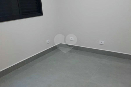 Casa à venda com 3 quartos, sendo 1 suíte, no condomínio Horto Florestal Villagio, Sorocaba - SP
