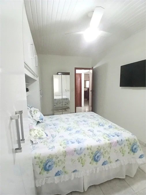 Casa à venda com 3 quartos, sendo 1 suíte, em Vila Rica, São Paulo, SP