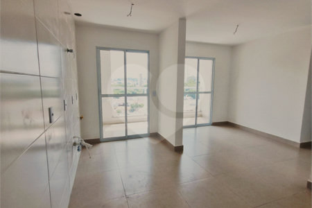 Apartamento à venda ou para alugar com 1 suíte em Vila Mariza Mazzei, São Paulo, SP