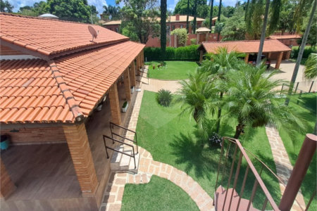 Casa à venda com 3 quartos, sendo 1 suíte, no condomínio Residencial Vale das Laranjeiras, Indaiatuba - SP