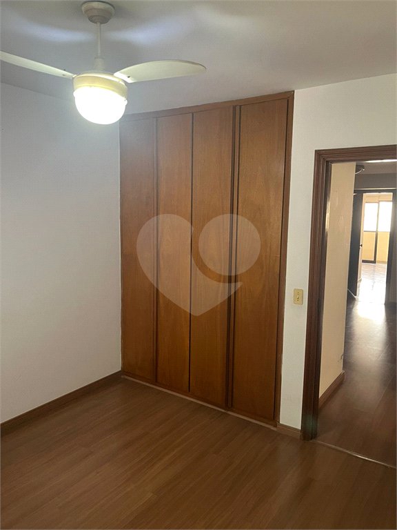 Apartamento à venda com 4 suítes em Vila Uberabinha, São Paulo, SP