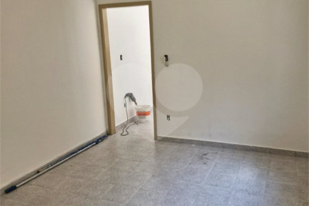 Sobrado à venda com 3 quartos em Alto da Boa Vista, Mogi das Cruzes, SP