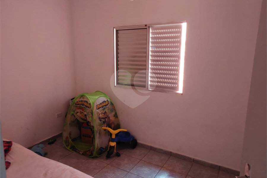Sobrado à venda com 3 quartos em Horto, São Paulo, SP