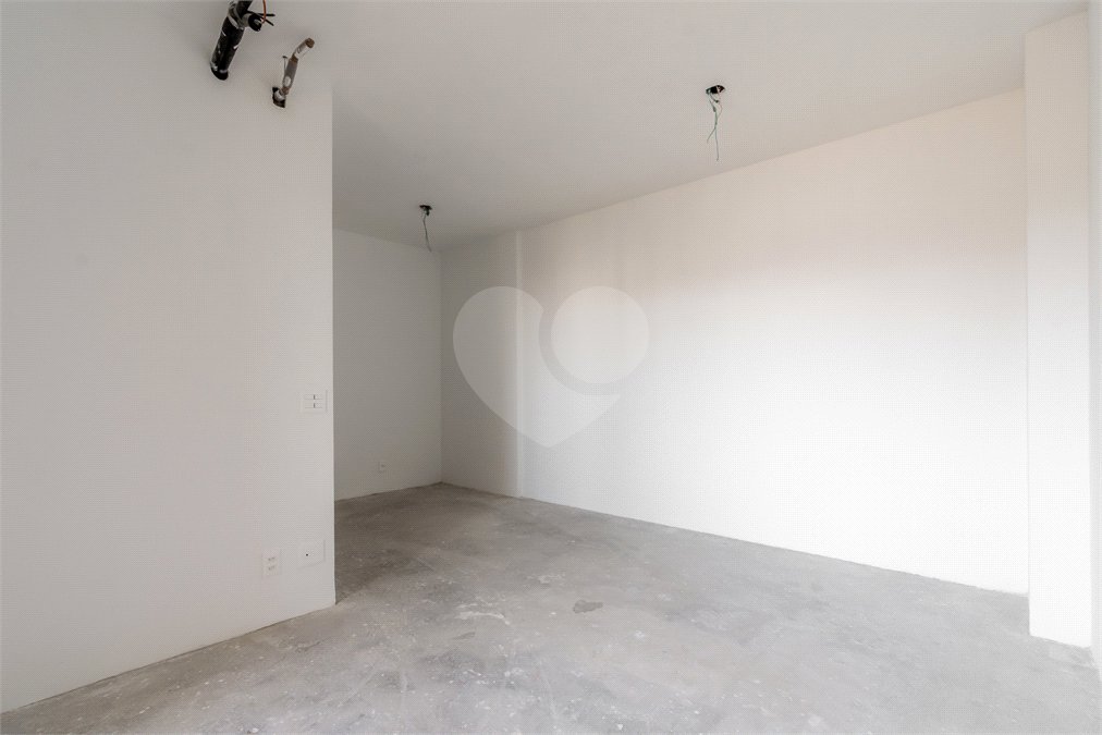 Apartamento à venda com 3 suítes em Pinheiros, São Paulo, SP