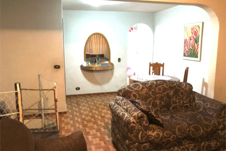 Sobrado à venda com 2 suítes em Vila Mazzei, São Paulo, SP