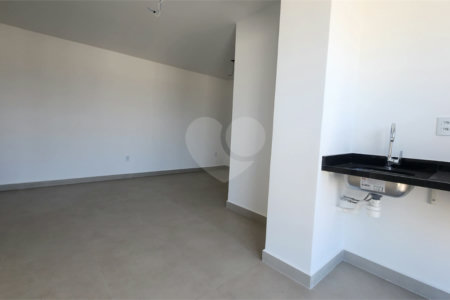 Apartamento à venda com 2 quartos, sendo 1 suíte,  em Parque Campolim, Sorocaba, SP