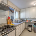 Casa à venda com 6 quartos, sendo 2 suítes, no condomínio Chácara Flora, São Paulo - SP