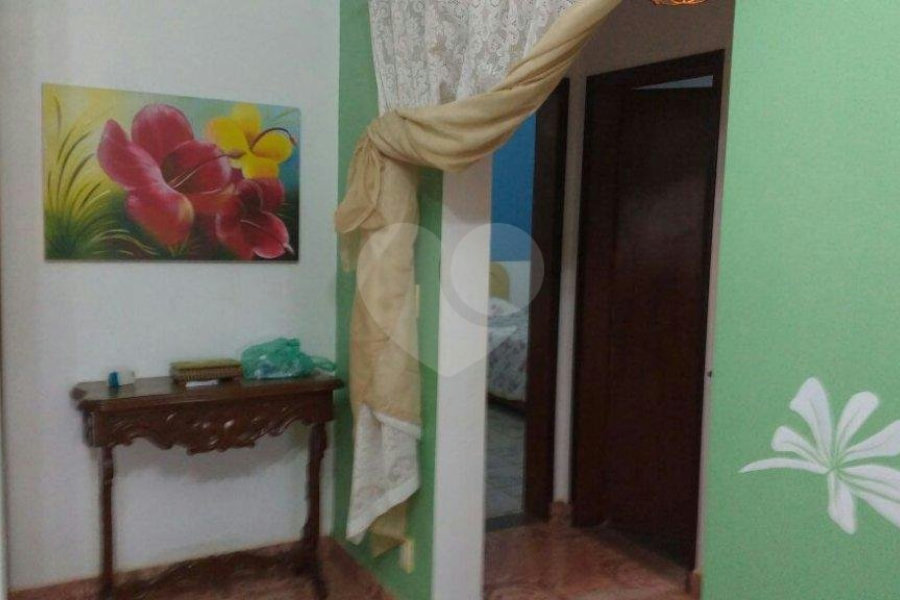Casa Térrea à venda com 3 quartos, sendo 2 suítes, no Centro, Águas de Santa Bárbara, SP