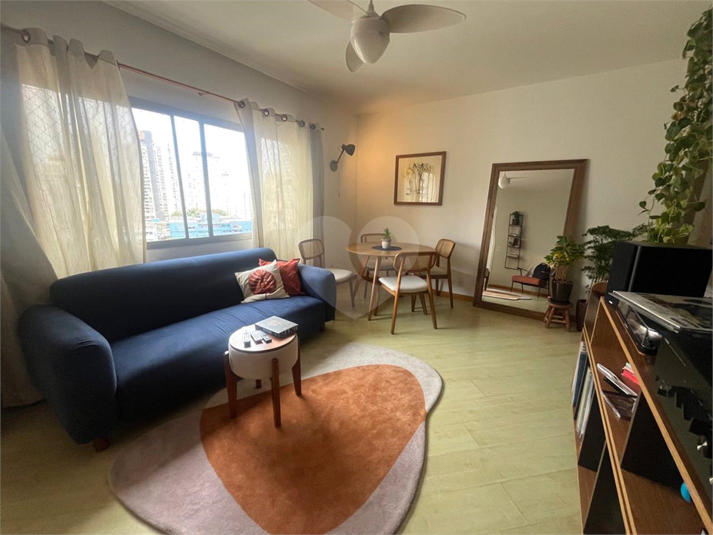 Apartamento à venda com 3 quartos, sendo 1 suíte, em Vila Olímpia, São Paulo, SP