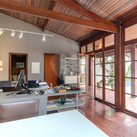 Casa à venda com 3 suítes em Brooklin, São Paulo, SP
